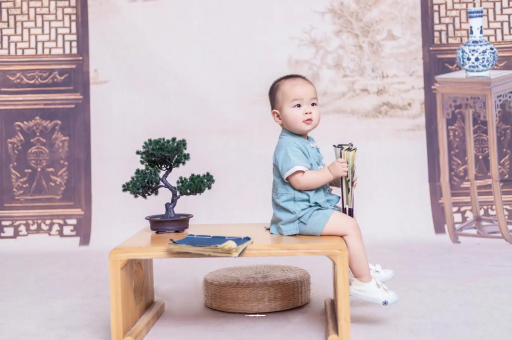 广安宝宝吃迷糊奶如何纠正